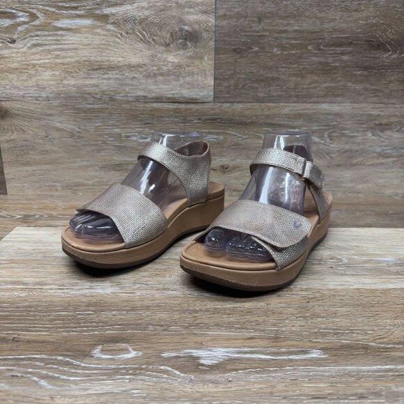 Viionic Raz Gold Orthotic Wedge Platform Sandals Women's Size 6 - Picture 1 of 7